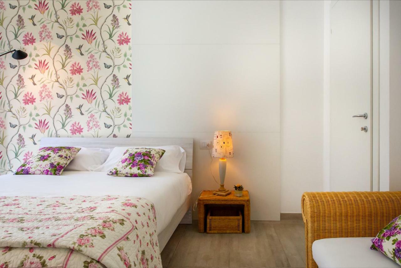 Victoria Apartment Комо Экстерьер фото